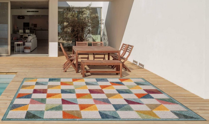 Indoor/ Outdoor rugs